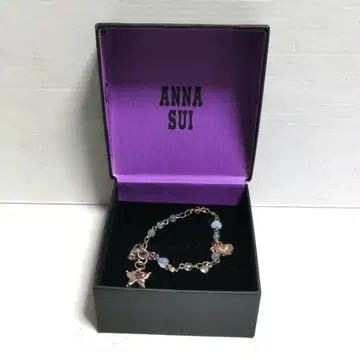 ANNA SUI 안나수이 버터플라이 참 팔찌
