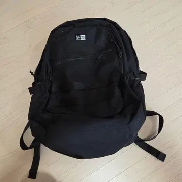 NEW ERA 33L 백팩
