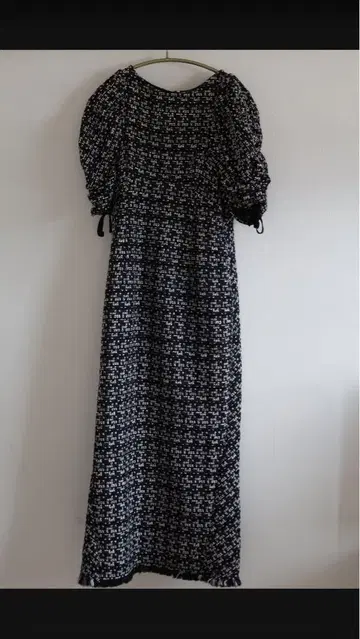 styling 트위드 볼륨 슬리브 원피스