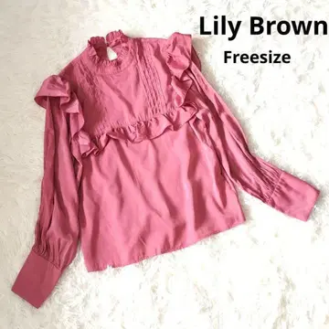 새상품급 Lily Brown 프릴 블라우스 셔츠 긴팔 프리