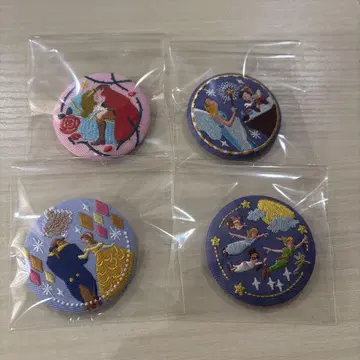 디즈니 자수 캔뱃지 4개 세트