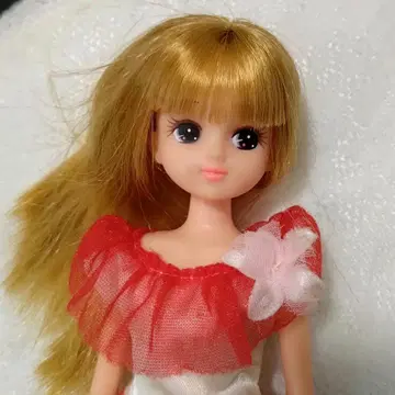 4대 초기 리카짱 인형 본체 금발 빨간색 드레스