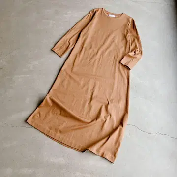 새상품급 SLONE 슬론 기자 코튼 원피스 카멜 베이지 사이즈 2