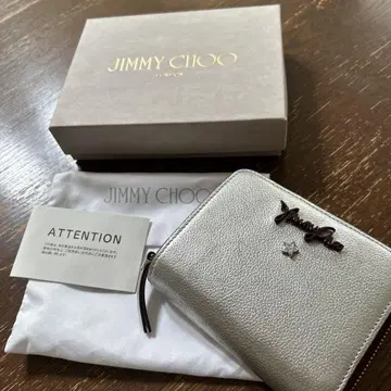 새상품급 JIMMY CHOO 실버 접이식 지갑