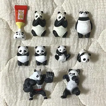 여러 가지 팬더 가챠가챠