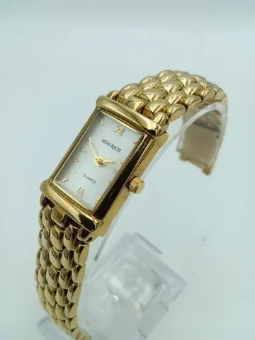 [ MONI RICH ] 골드 쿼츠 손목시계