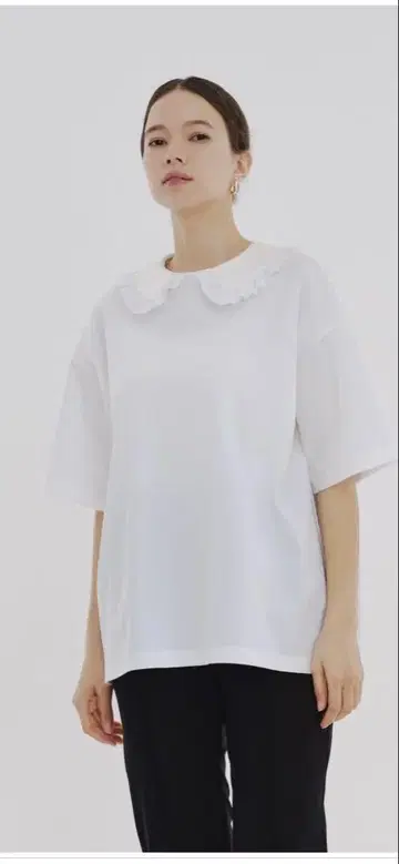 미사용 새상품 yori 플로키 도트 둥근 카라 Tee