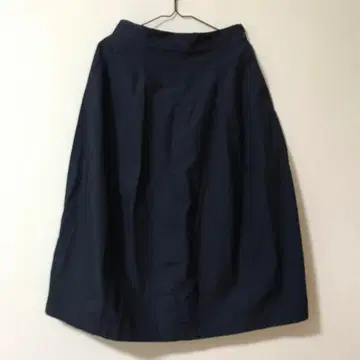 유니클로 코쿤 스커트