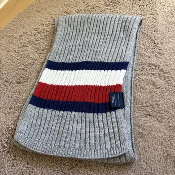 TOMMY HILFIGER 리브 편직 머플러