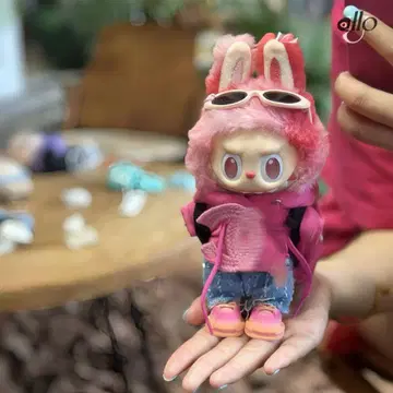 Labubu 라부부 봉제 인형 옷 갈아입히기