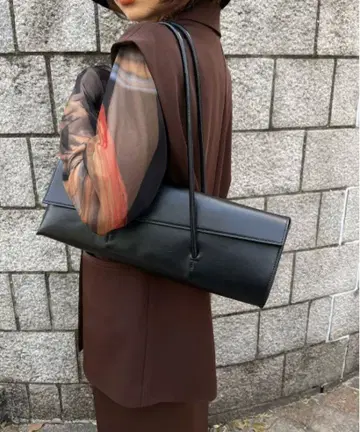RECTANGLE LEATHER BAG 블랙