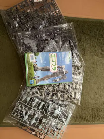 에코플라 건담 프라모델 설명서 포함!