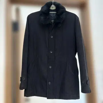 다케오 키쿠치 TAKEO KIKUCHI 블랙 퍼 코트