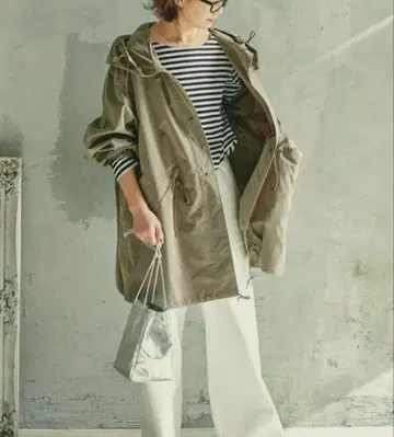 Spick & Span 2024 발수 스노우 카모 후드티 코트