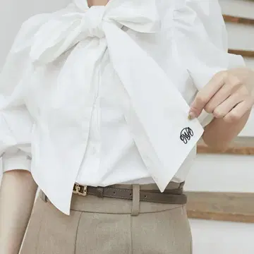 MAJESTIC LEGON 리본 보타이 블라우스