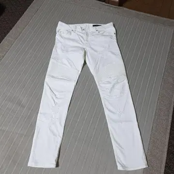 ARMANI EXCHANGE 스키니 데님 34 화이트