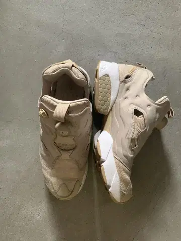 23.5cm Reebok 인스타펌프 퓨리 베이지