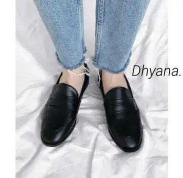 카네코 아야 x Dhyana. 스무스 페니 로퍼 24cm