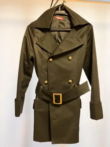 MARS 블랙 컬러 트렌치코트