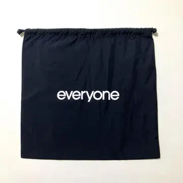 새상품급 everyone nylon kinchaku pouch 블랙