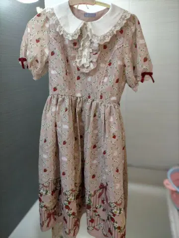 axes femme kawaii 스트로베리 패턴 반팔 원피스 핑크