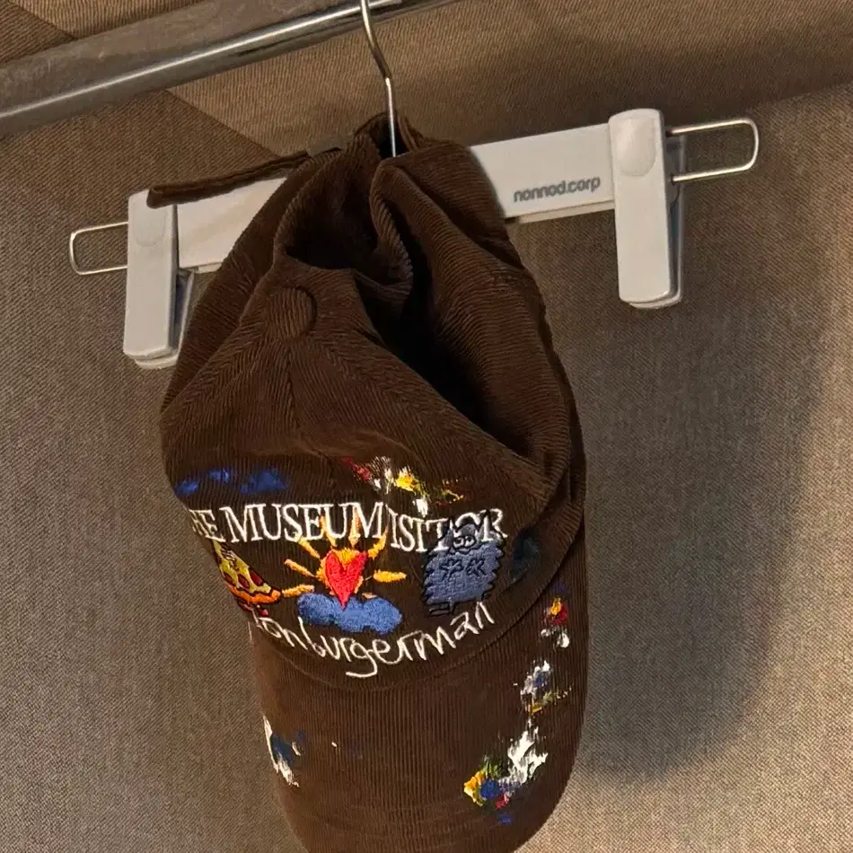 THE MUSEUM VISITOR | 더뮤지엄비지터 The Museum Visitor x Jon