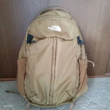 THE NORTH FACE 카멜색 백팩