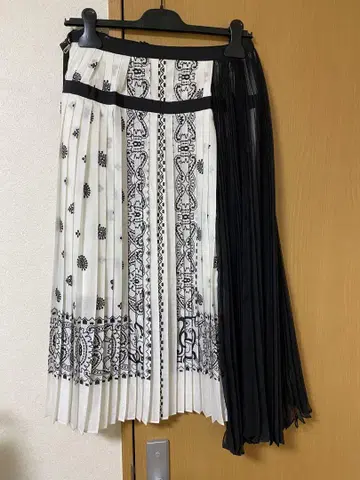 sacai 플리츠 스커트 2