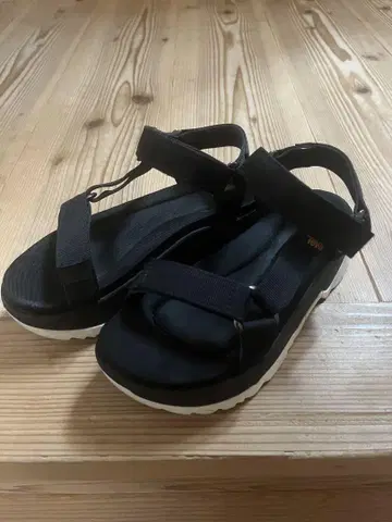[ TEVA ] 스포츠 샌들 통굽