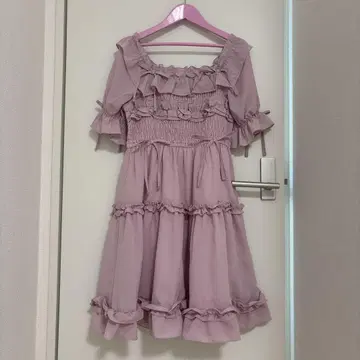 연보라색 바람 핑크 프릴 반팔 원피스