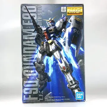 MG 1/100 건담 F90