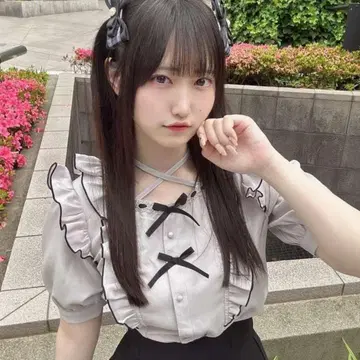 [ROJITA] 더블 리본 바이컬러 블라우스