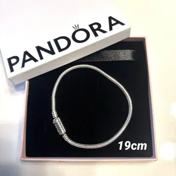 [ PANDORA ] 슬라이딩 마그넷 클래스프 스네이크 체인 블레스