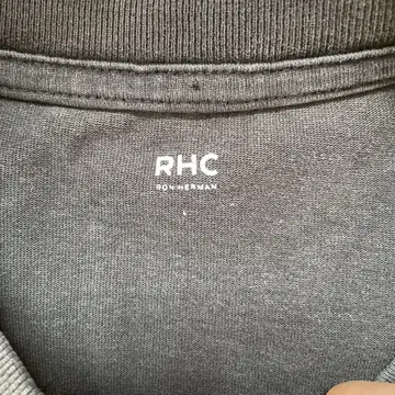 RHC 다크 그레이 포켓 T셔츠 론 헤르만 Ron Herman 포켓 티