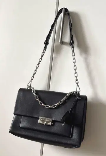 MICHAEL KORS 숄더/토트 겸용 블랙 가죽 [ 새상품급 ]