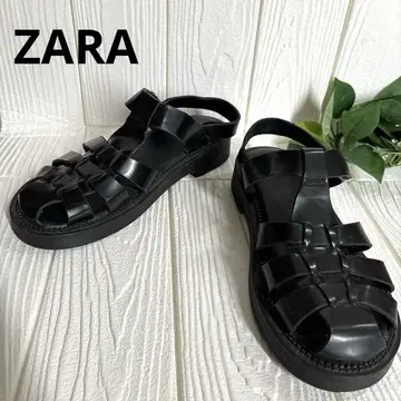 새상품급 ZARA 자라 구르카 샌들 사이즈 37 블랙