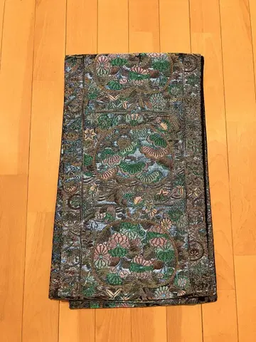 다색 꽃무늬 자수 후쿠로 오비