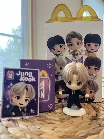 TinyTAN 해피밀 정국 피규어