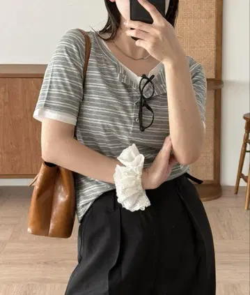 MUHET 시어 헨리넥 레이어드 T셔츠