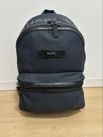 [ MICHAEL KORS ] KENTSPORT 백팩 네이비