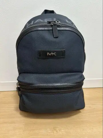 [ MICHAEL KORS ] KENTSPORT 백팩 네이비