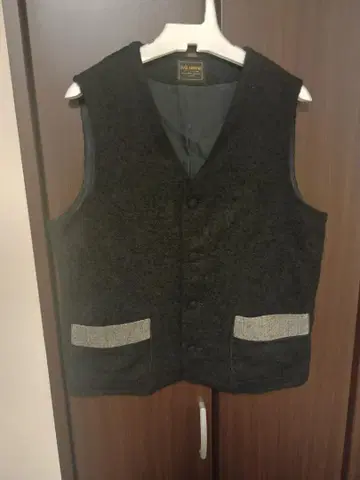 고품질! 글래드핸드 울 혼방 베스트 사이즈 L 일본제