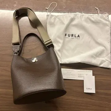 훌라 다나에 버킷백 브라운