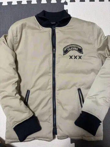 Hurley 다운 자켓 베이지