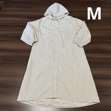 후드 부착 버튼 업 코트 M 사이즈