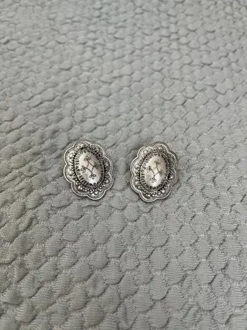 실버 색상 귀걸이 세트