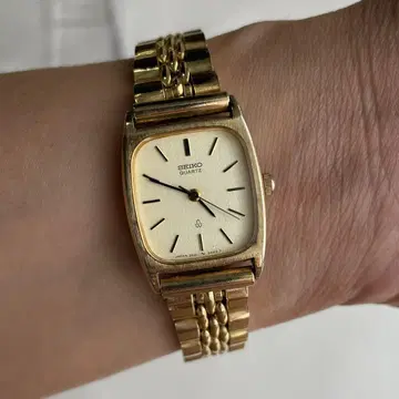 SEIKO 손목시계