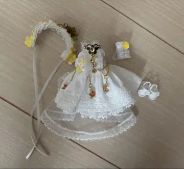 넨도로이드돌 오비츠 원피스 드레스 샌들