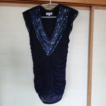 JENEVIEVE 블라우스