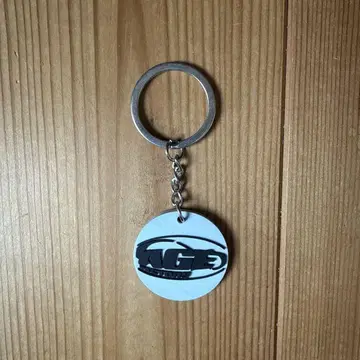 AgeFactory 로고 키링 화이트